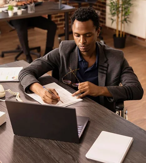 Build Your Career in Structured Accounting Environment